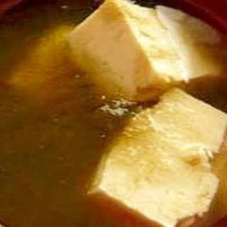 豆腐とろろ昆布スープ